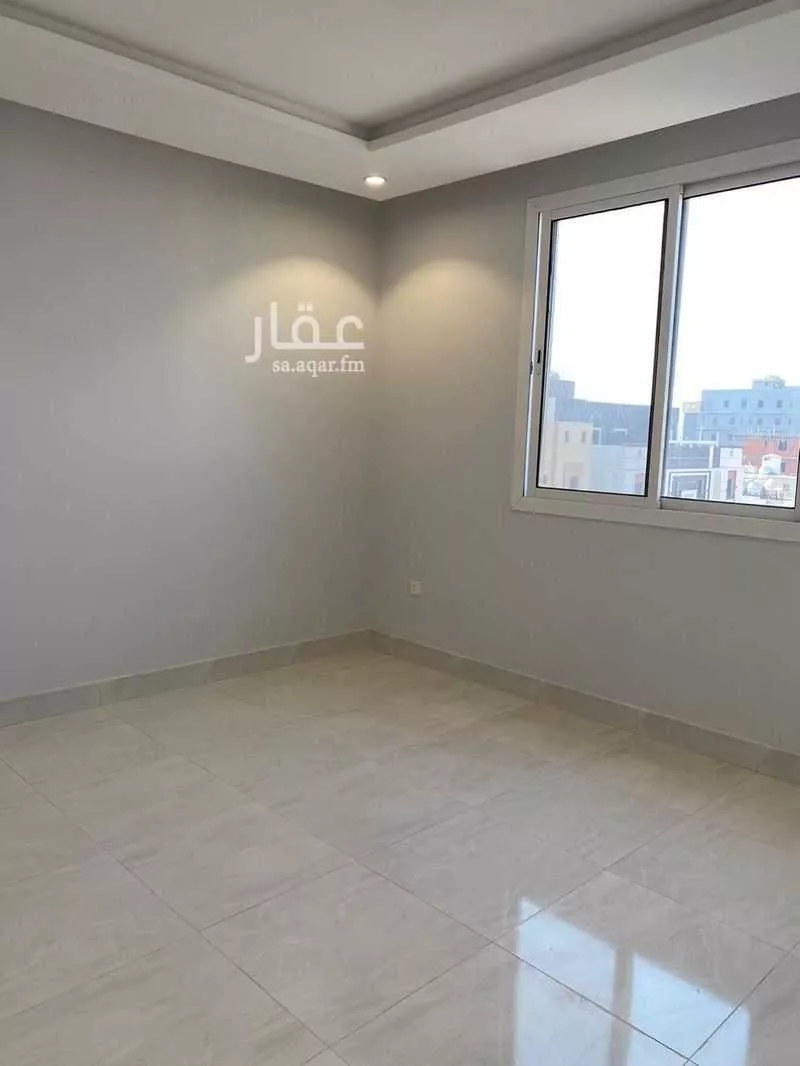 شقة 4 غرف في السلامة 16