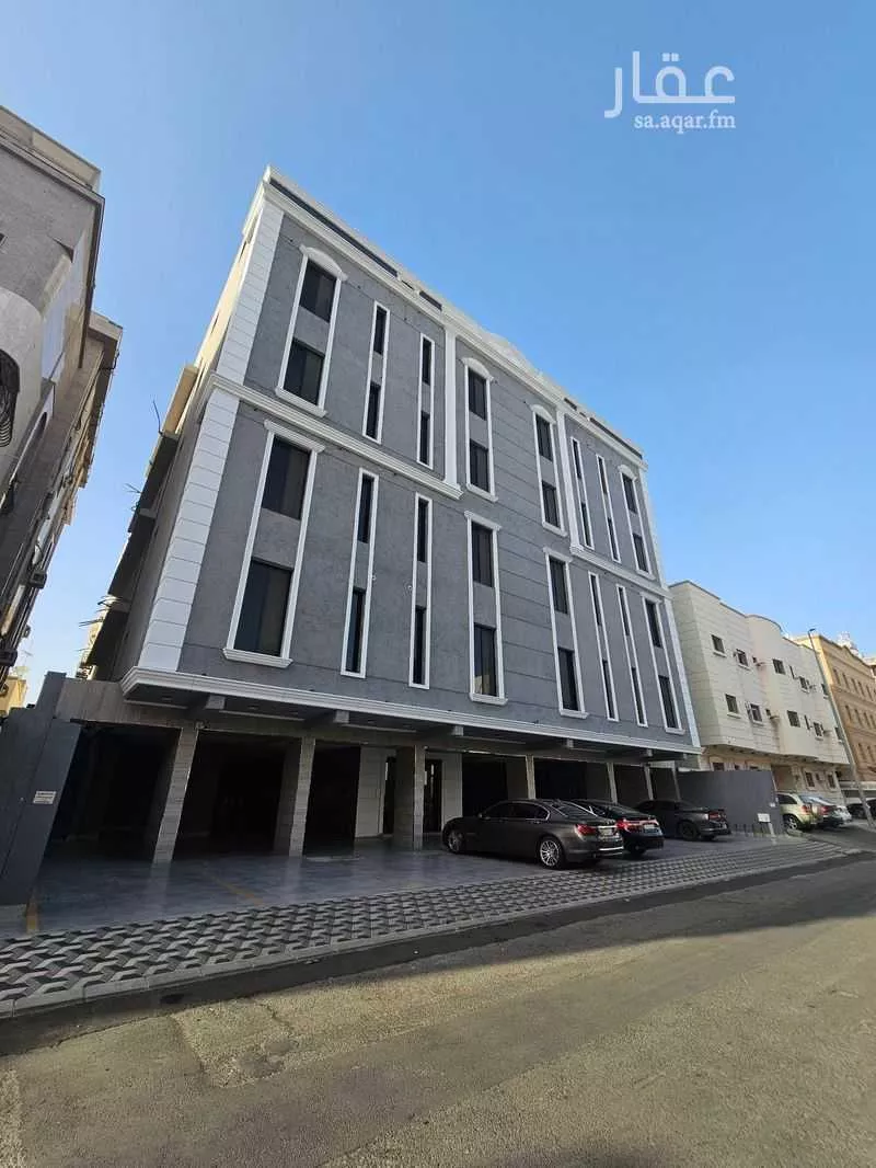 شقة 5 غرف في السلامة 18