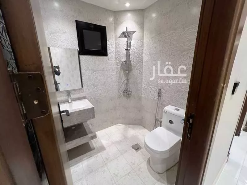 5 bedroom apartment in Al Shawqiyyah 13