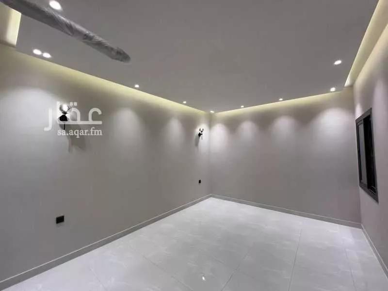 5 bedroom apartment in Al Shawqiyyah 7