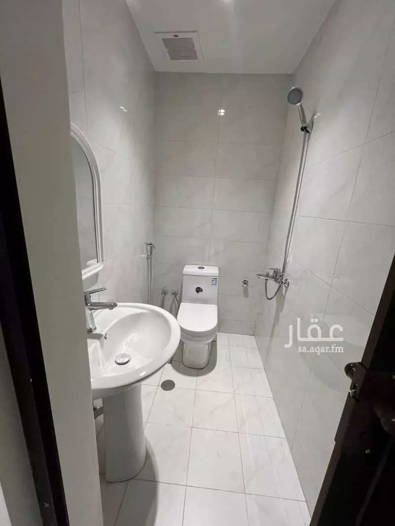 شقة 4 غرف في الشوقية 5