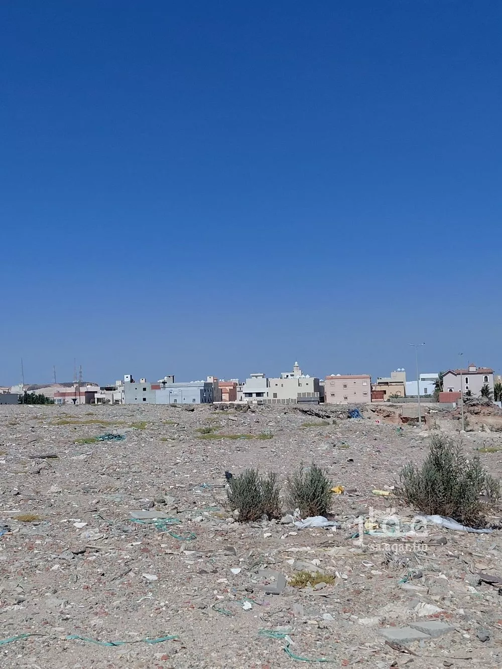أرض 900 م² في الصوارى 4