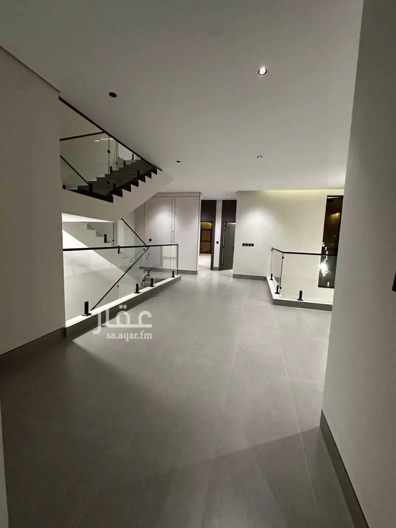 فيلا 8 غرف في الشعلة 5