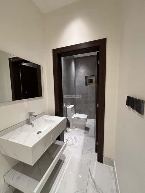 شقة 4 غرف في العقيق 14