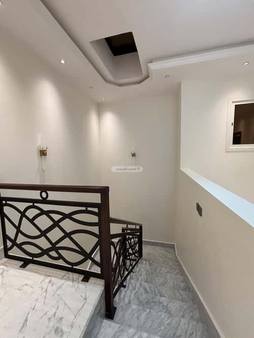 شقة 4 غرف في العقيق 15