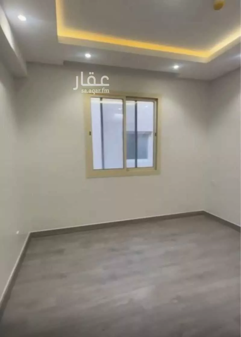 شقة 3 غرف في الملقا 4