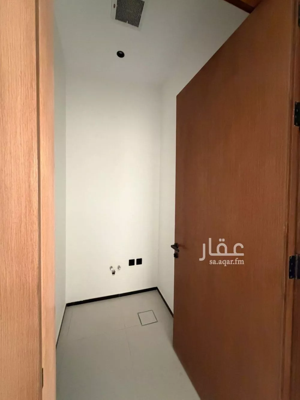 دور 4 غرف في النرجس 9