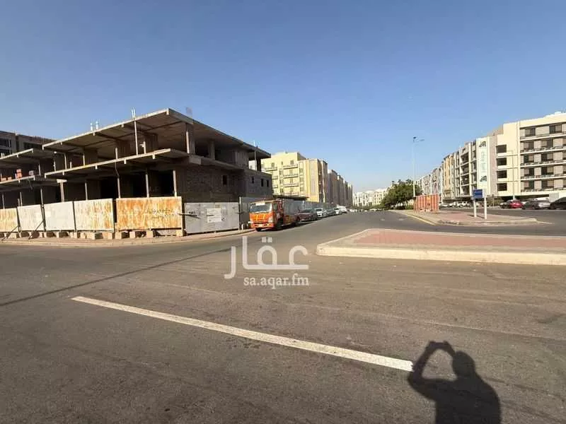 أرض 5037 م² في الواحة 8