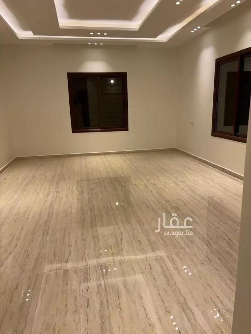 6 bedroom villa in Al Aridh 8
