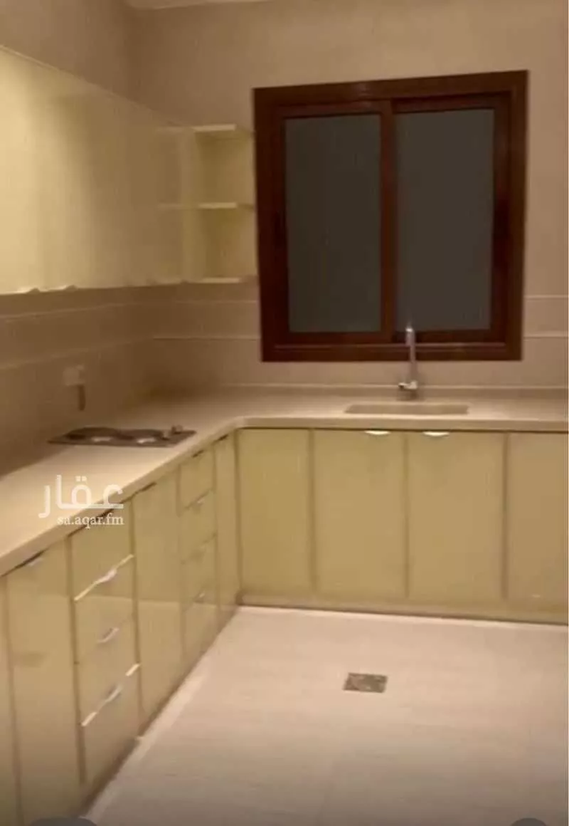 6 bedroom villa in Al Aridh 10