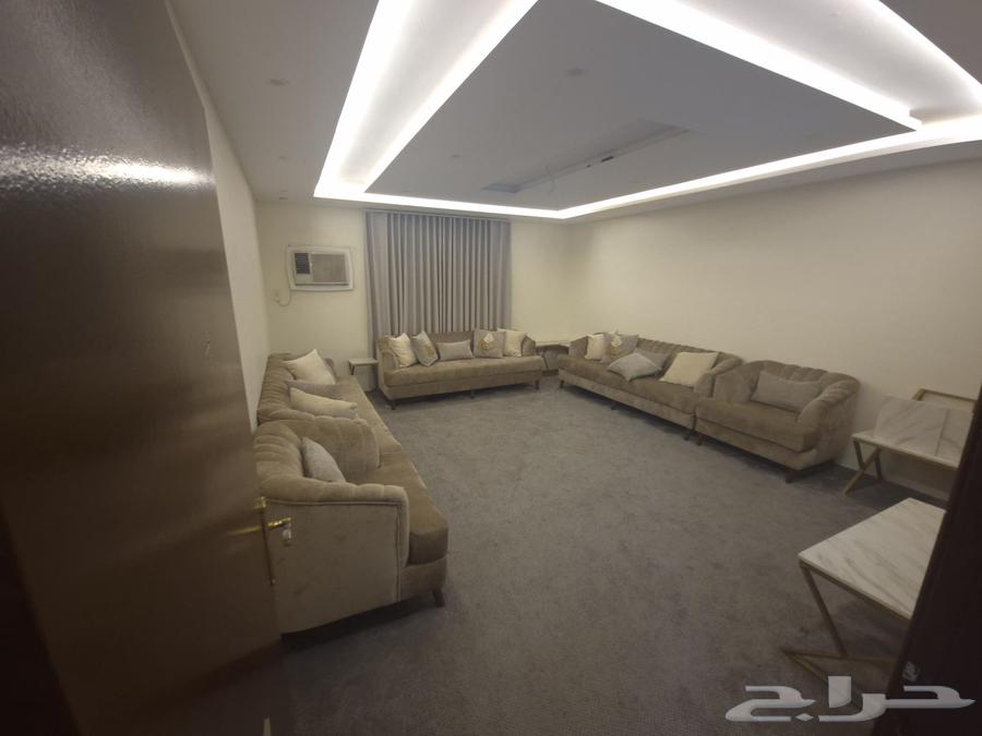 شقة 3 غرف في مشرفة 6