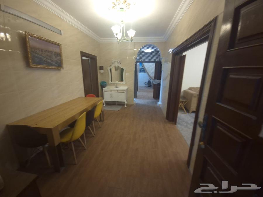 شقة 3 غرف في مشرفة 8