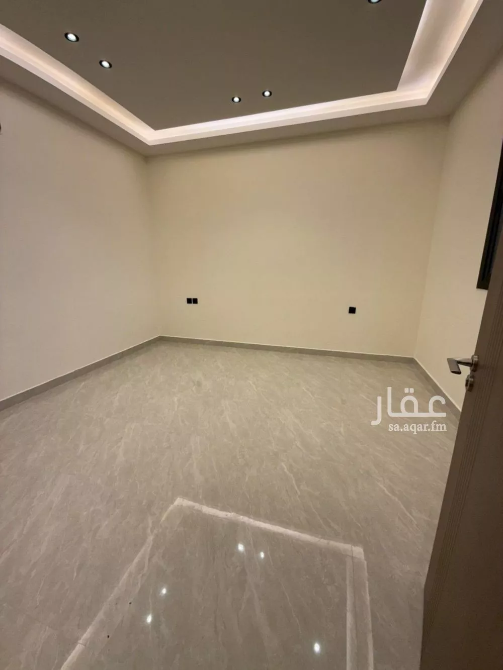 شقة 4 غرف في بدر 3