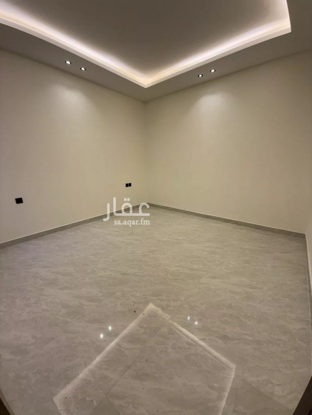 شقة 4 غرف في بدر 8