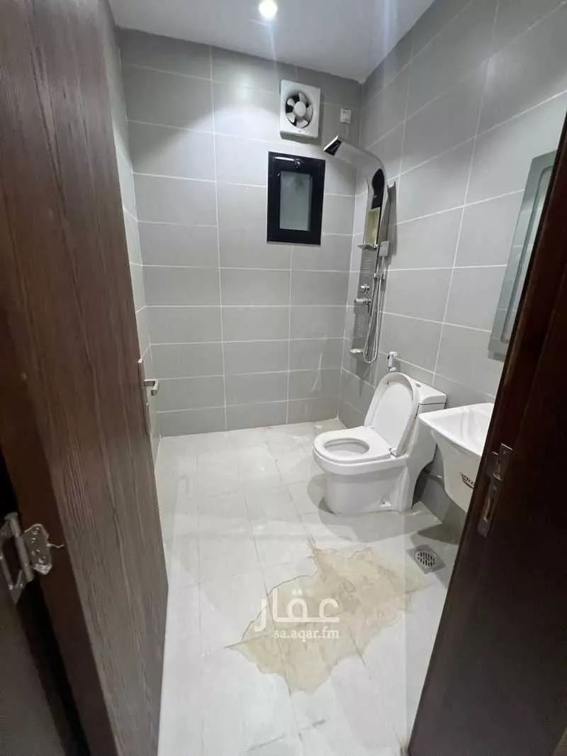 شقة 4 غرف في الأجواد 5