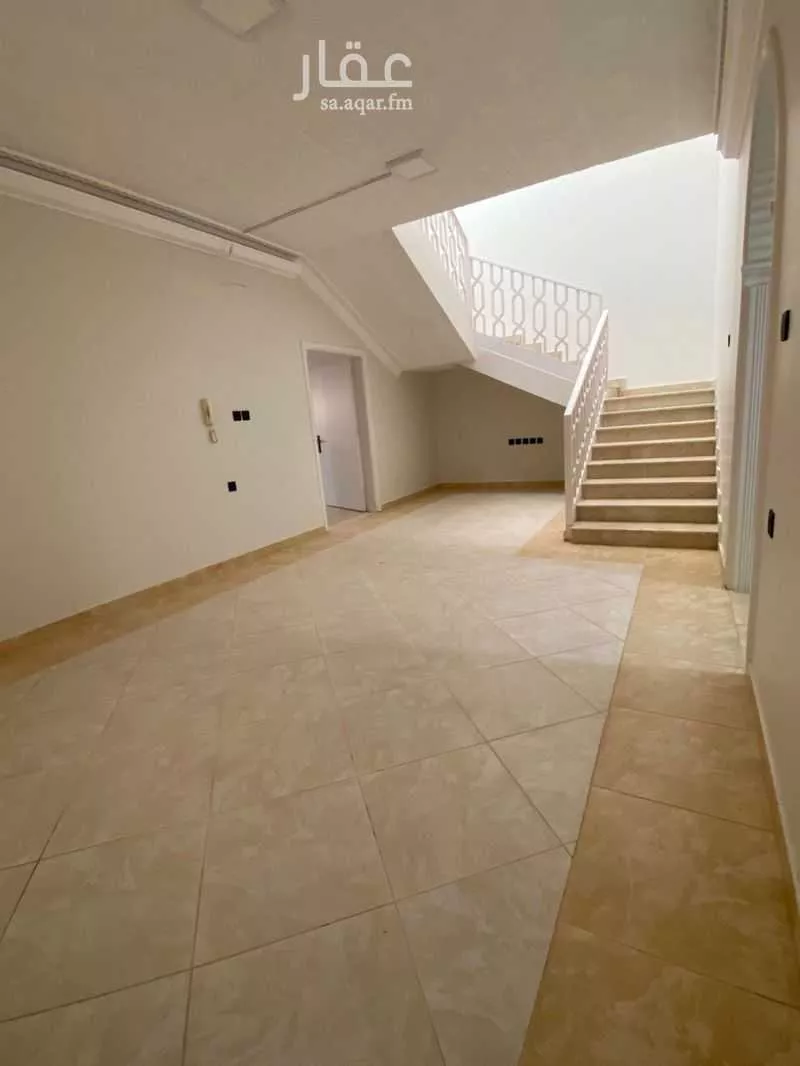 فيلا 6 غرف في الشهداء 2