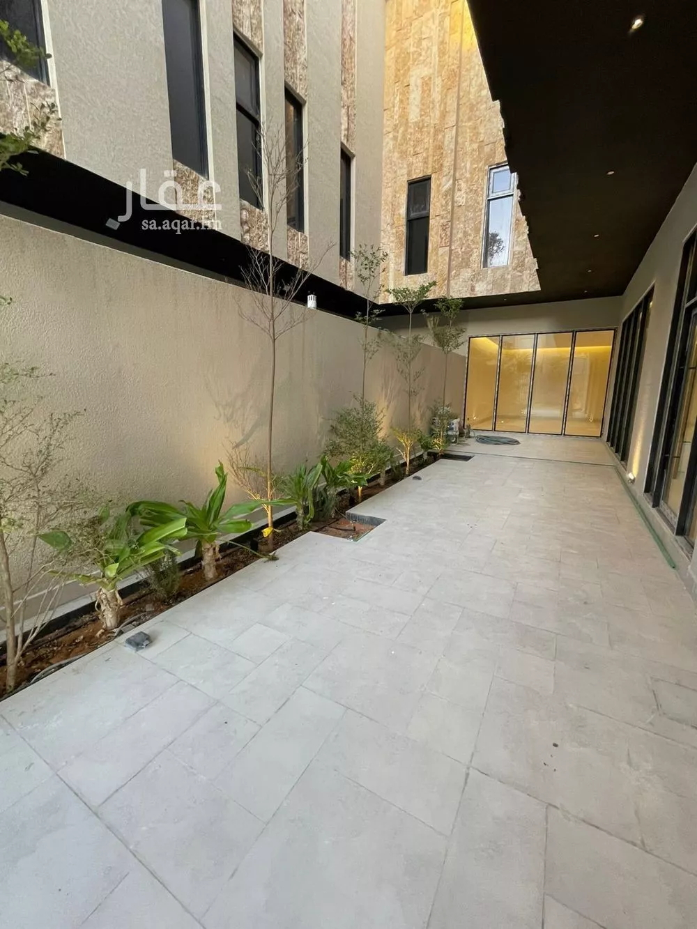 6 bedroom villa in Al Narjis 2