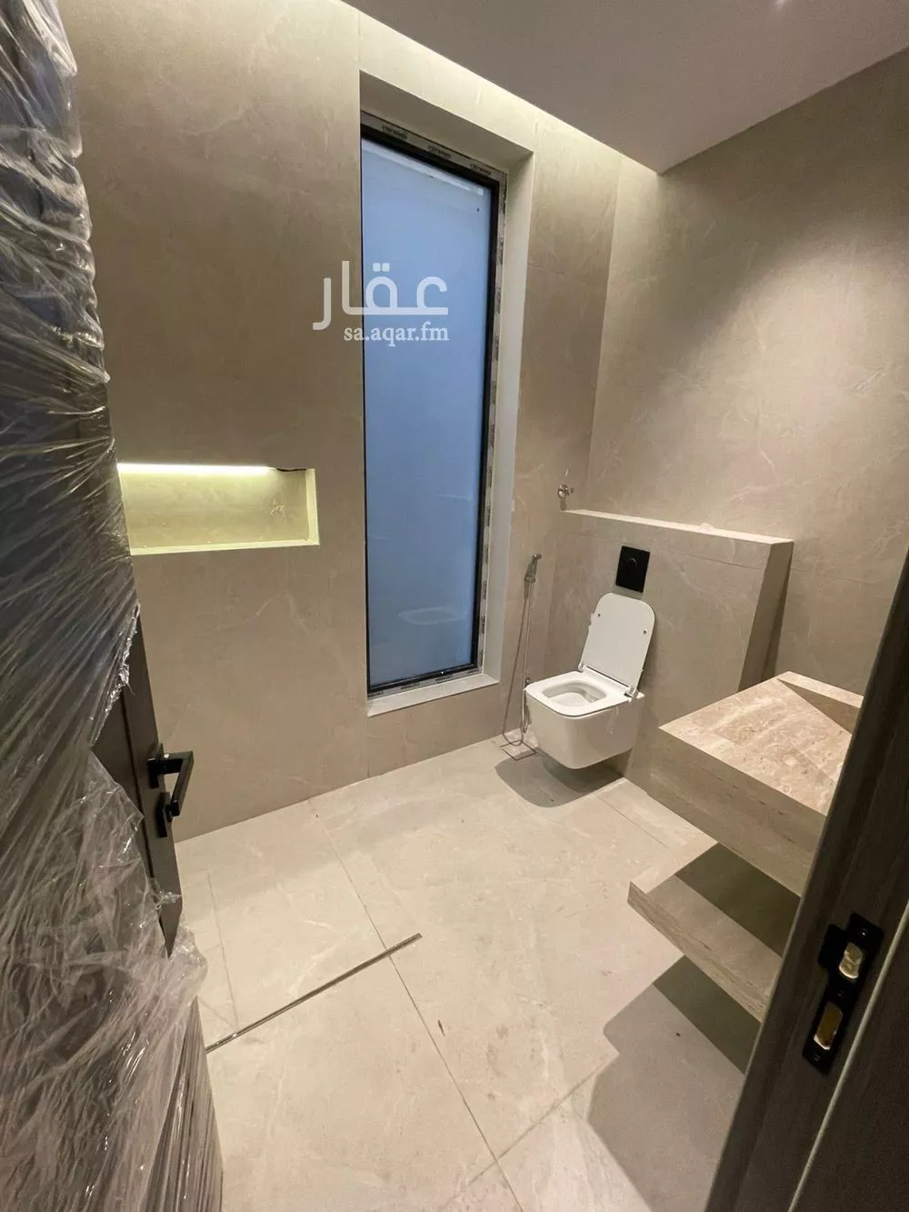 6 bedroom villa in Al Narjis 11