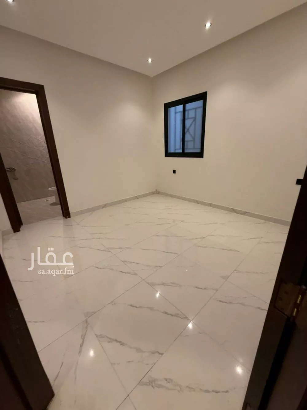 شقة 6 غرف في بدر 13