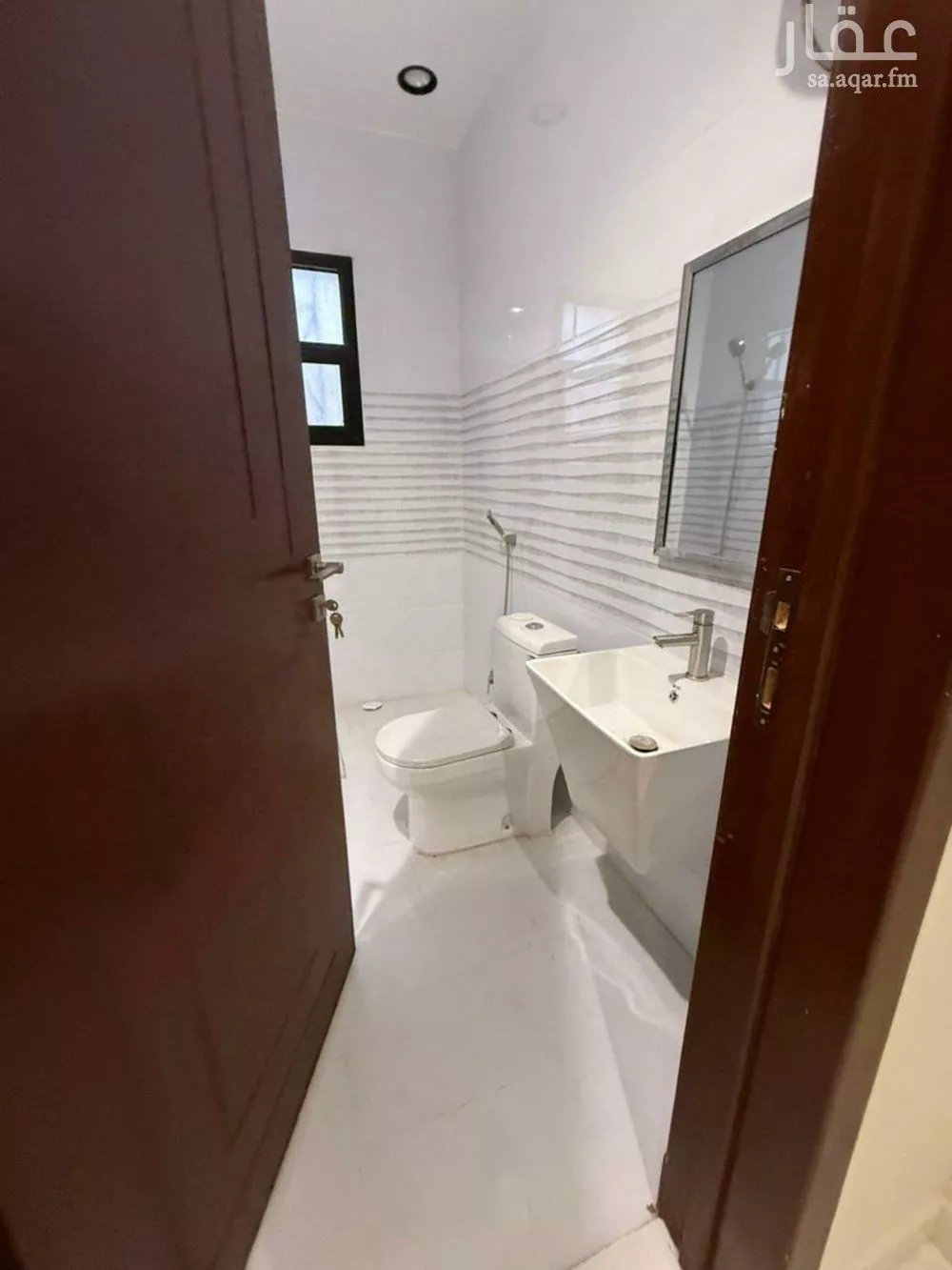 شقة 6 غرف في بدر 9