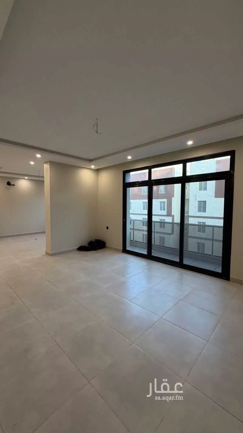 شقة 4 غرف في الصوارى 5