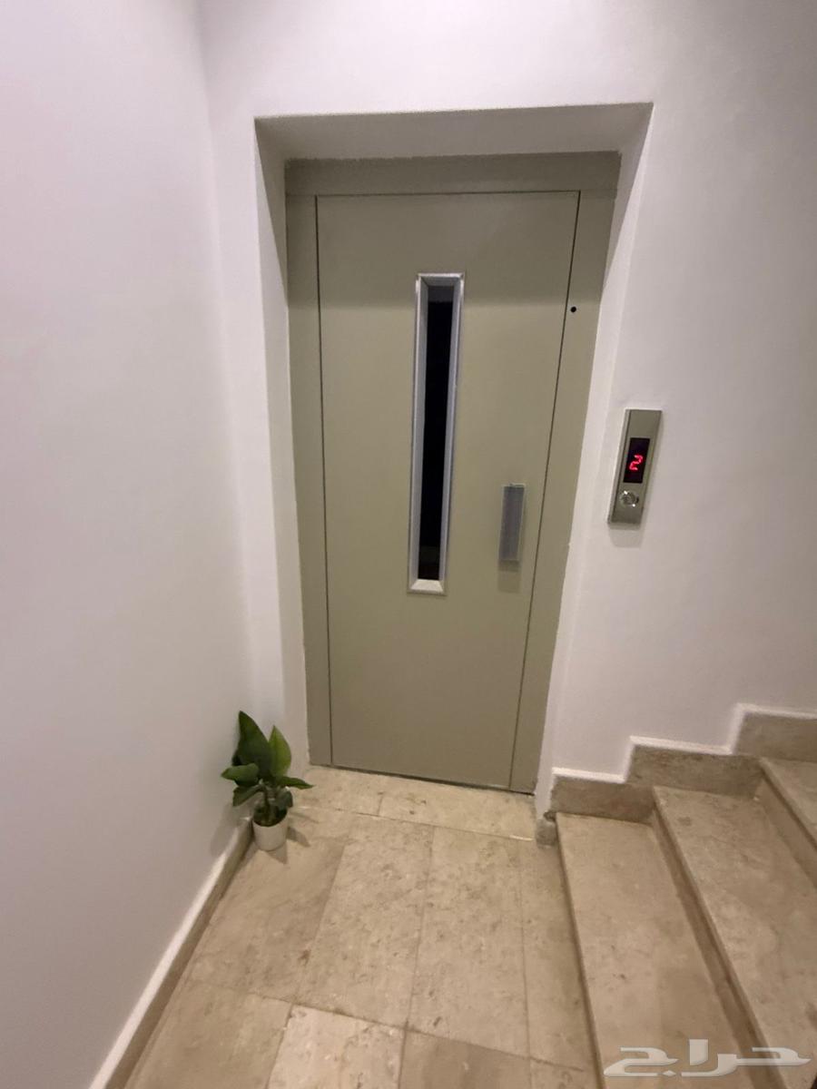 فيلا 14 غرف في الفروسية 2