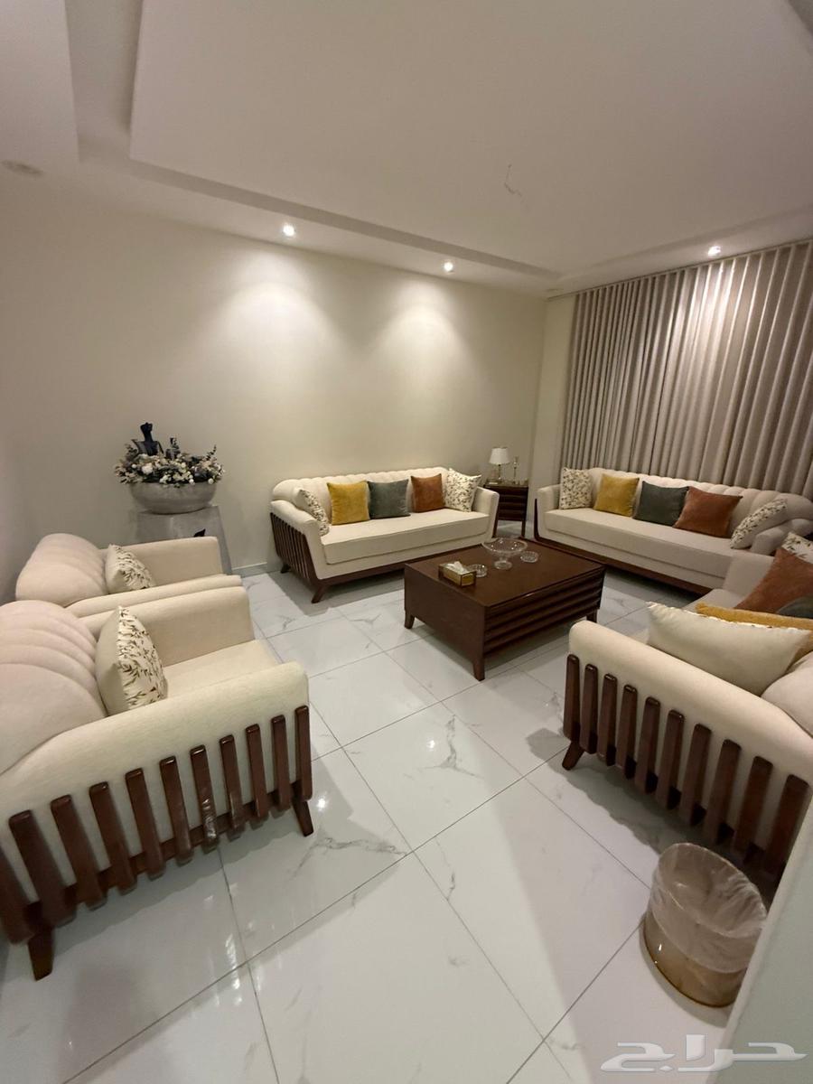 فيلا 14 غرف في الفروسية 5