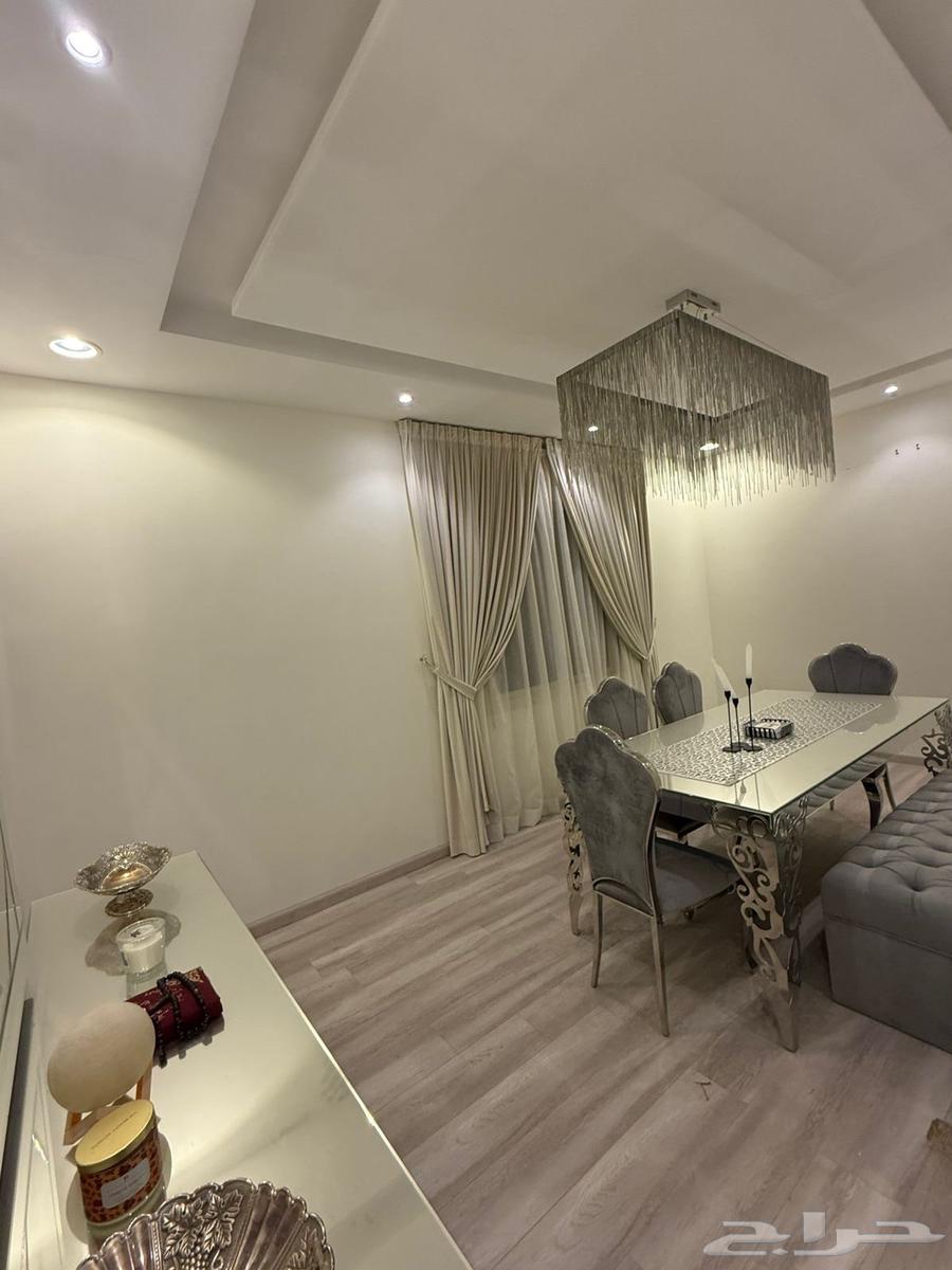 فيلا 14 غرف في الفروسية 7