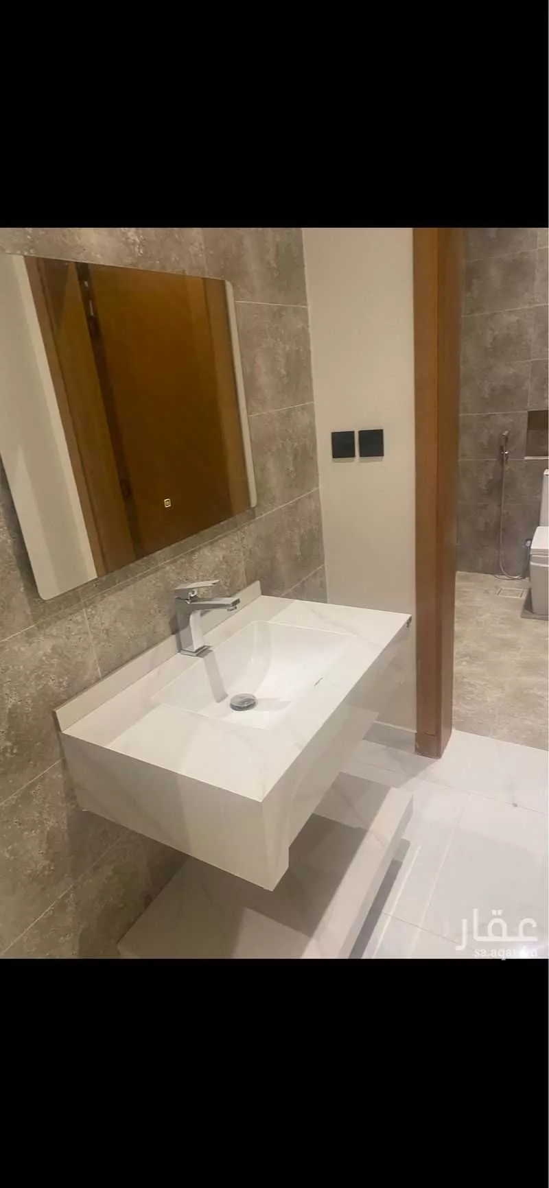 عمارة 901 م² في الصوارى 6