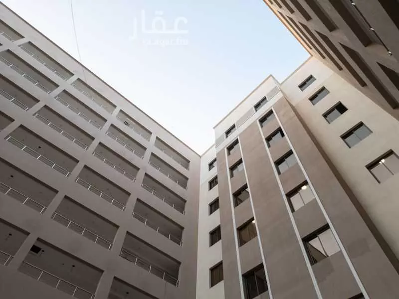 عمارة 4138 م² في مشرفة 7