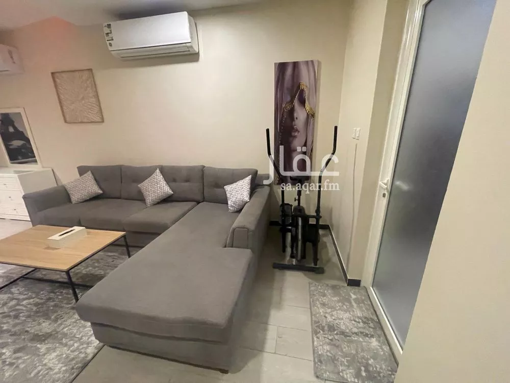 شقة 1 غرف في ضاحية الملك فهد 6