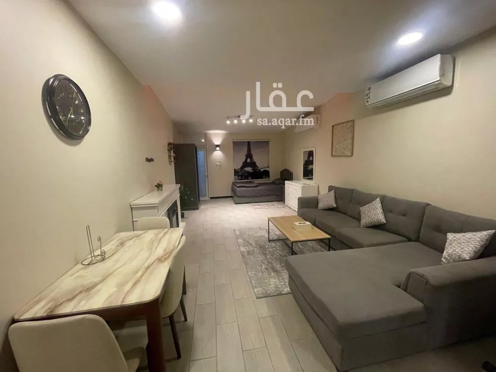 شقة 1 غرف في ضاحية الملك فهد 7