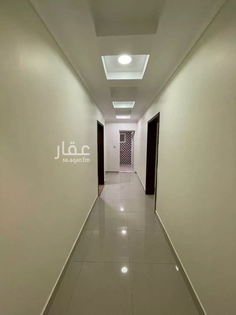 شقة 4 غرف في النور 12