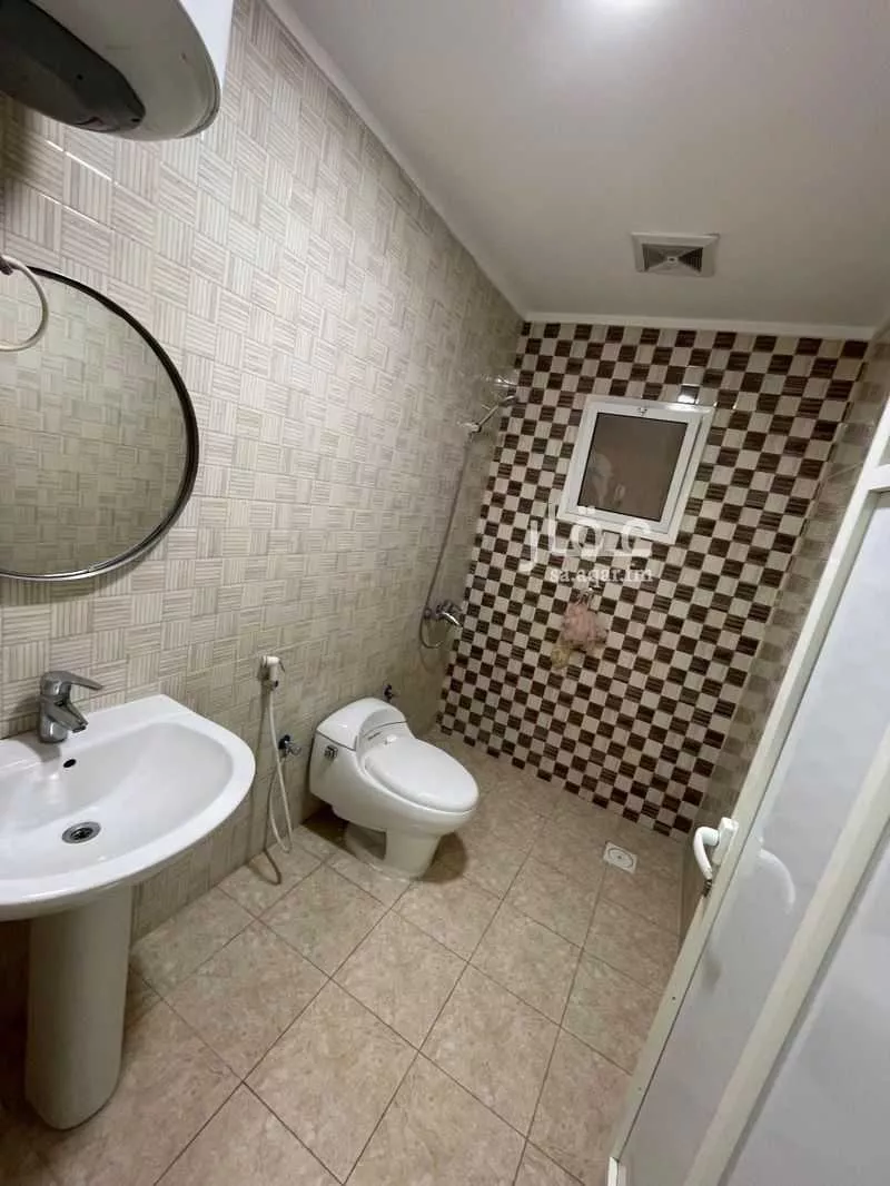 شقة 4 غرف في النور 17