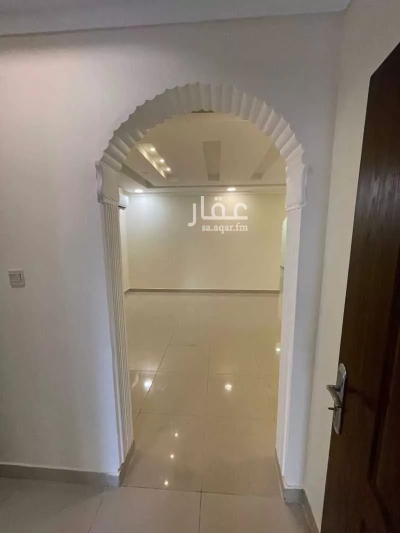 شقة 4 غرف في النور 7