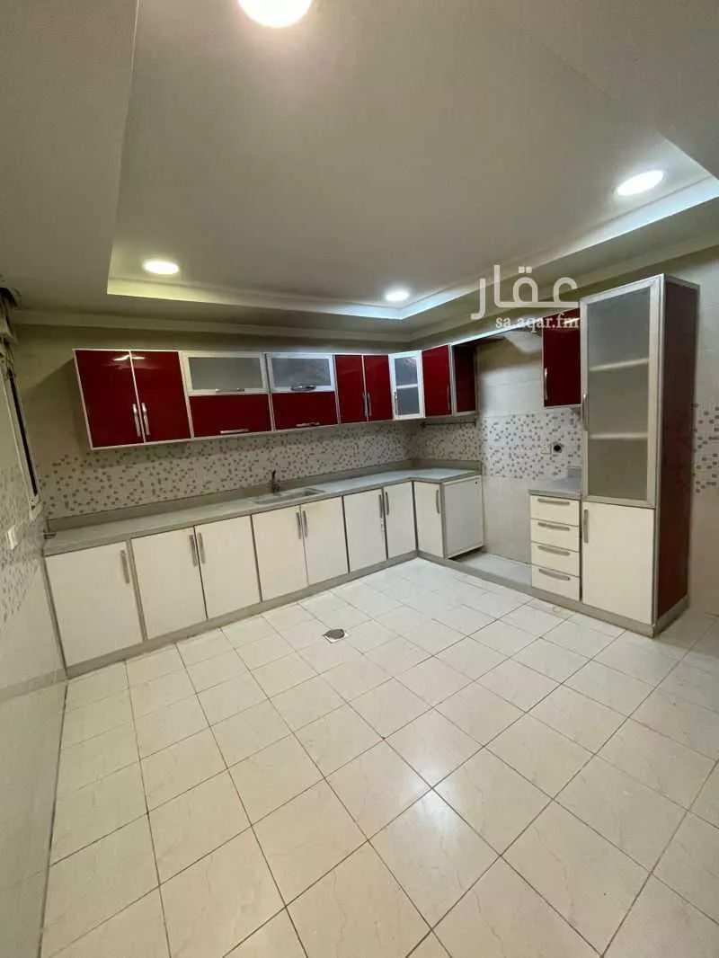 شقة 4 غرف في النور 9