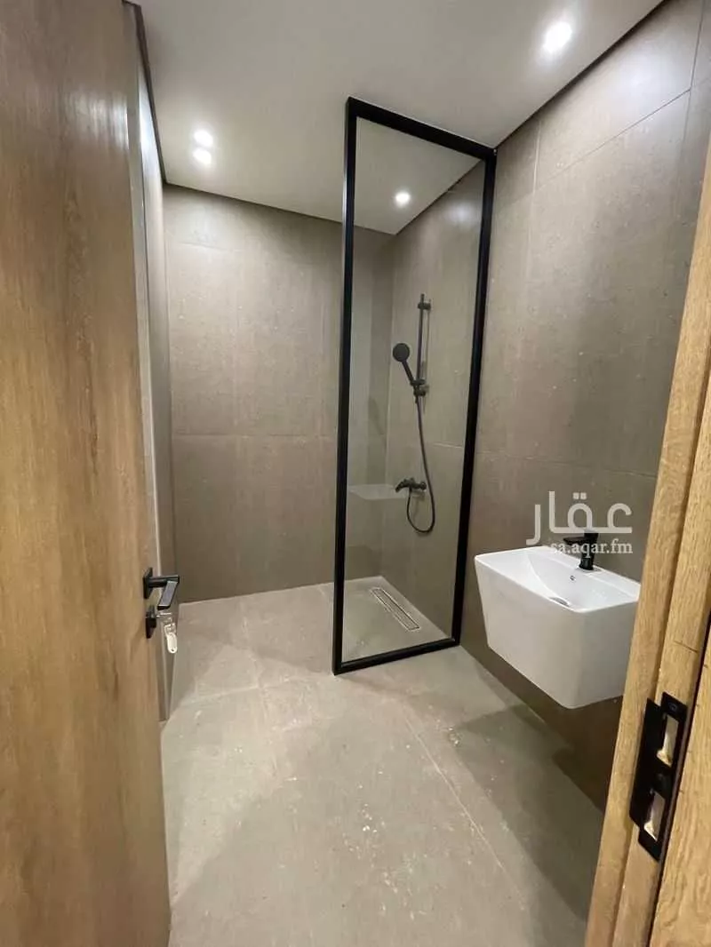 فيلا 5 غرف في الرمال 13