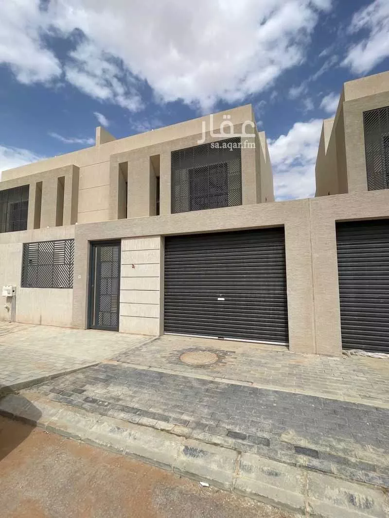 فيلا 5 غرف في الرمال 7