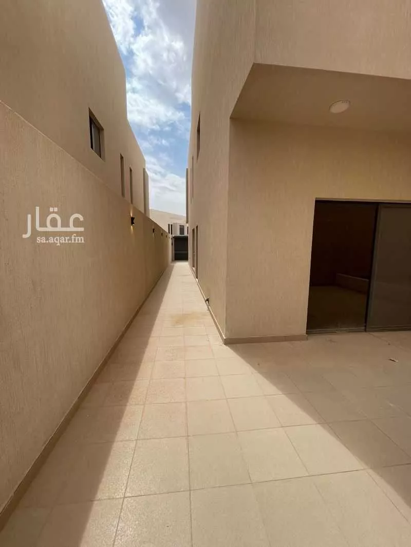 فيلا 5 غرف في الرمال 9