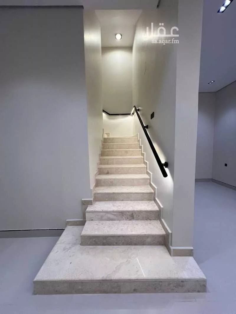 فيلا 12 غرف في الجنادرية 9