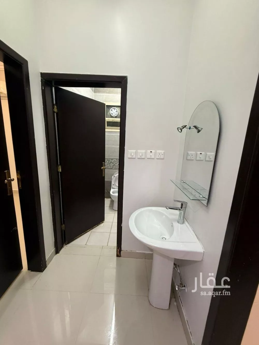 دور 3 غرف في العارض 8