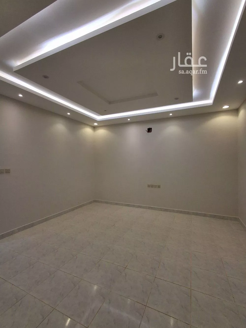 شقة 4 غرف في المهدية 5