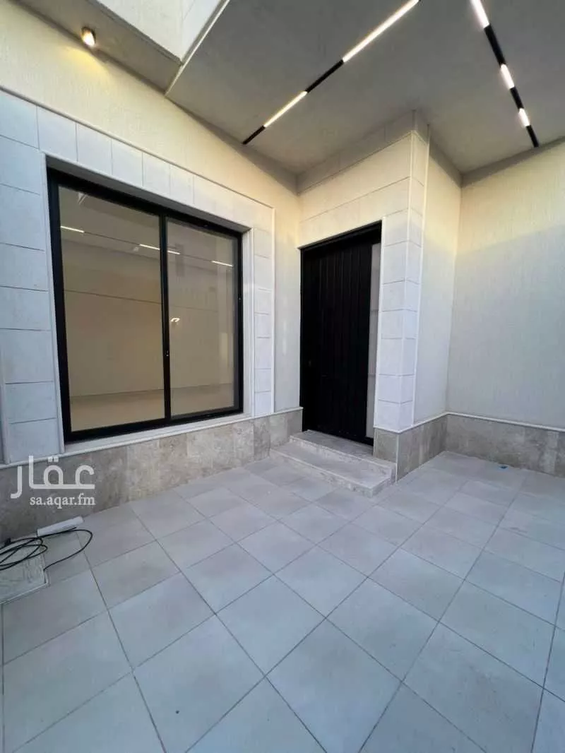 18 bedroom villa in Al Janadriyah 2