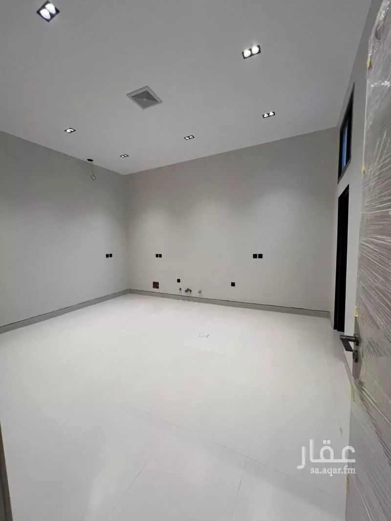 18 bedroom villa in Al Janadriyah 10