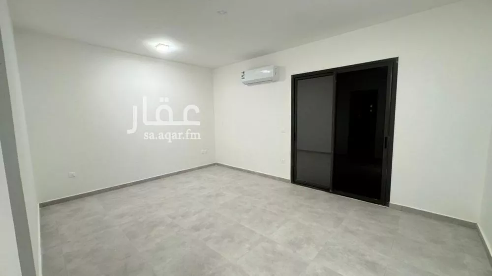 فيلا 5 غرف في النرجس 3