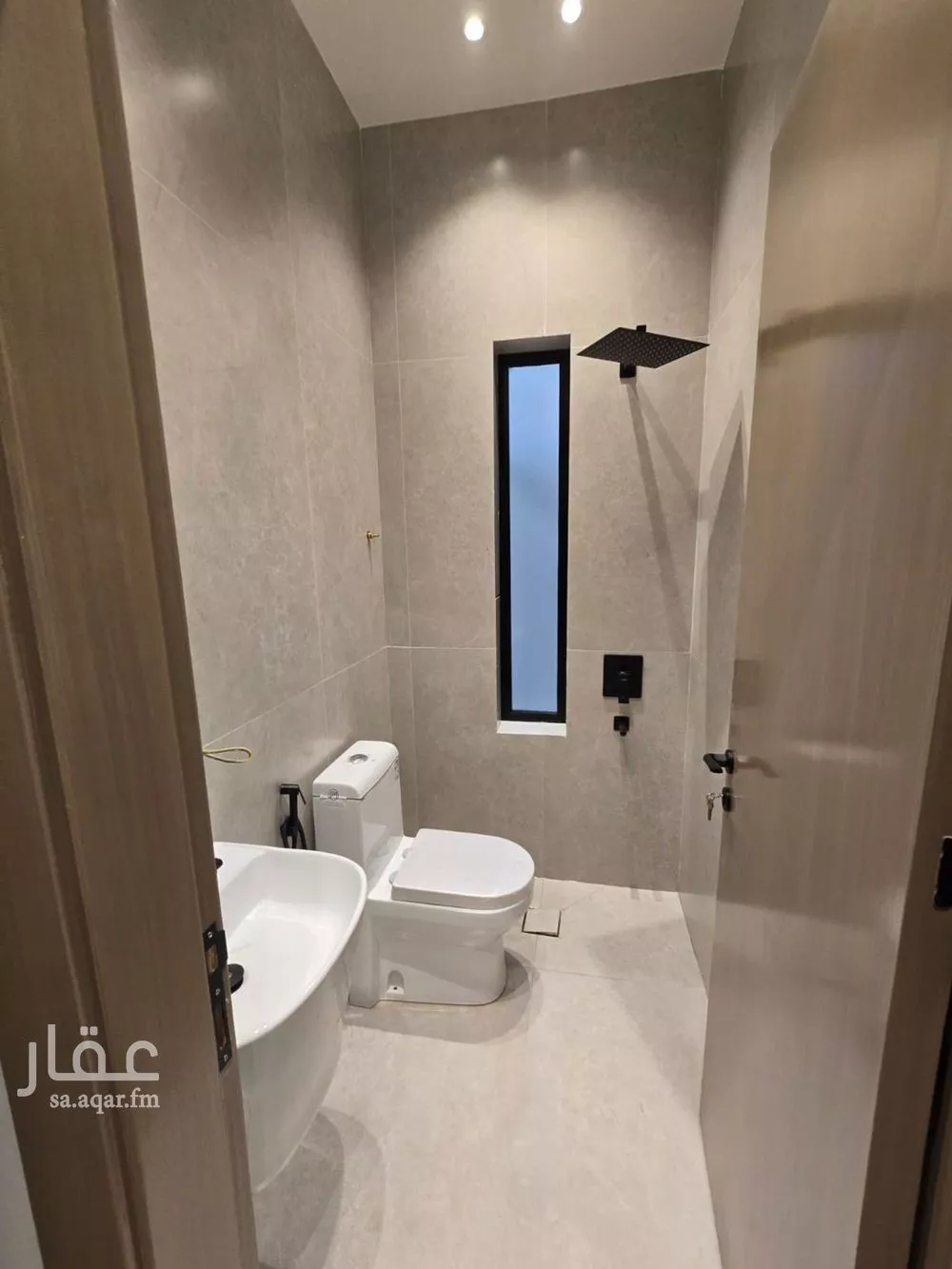 فيلا 9 غرف في النوارية 20