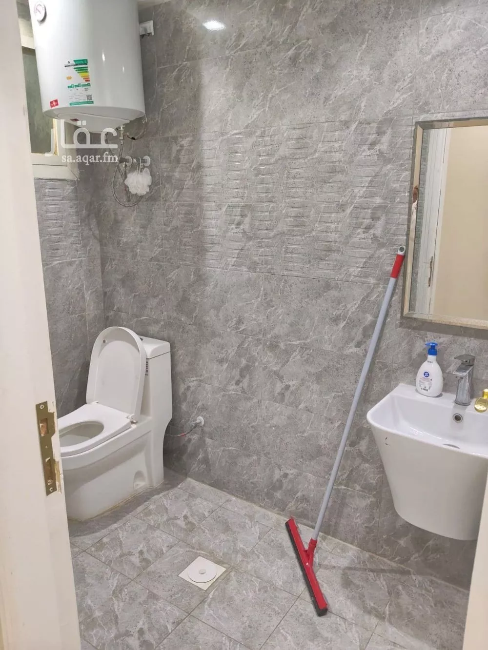 شقة 1 غرف في العليا 3