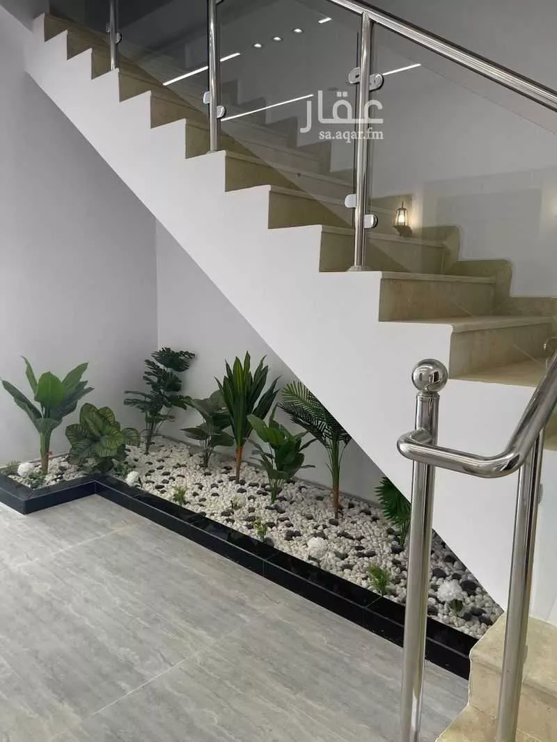 شقة 5 غرف في طويق 8