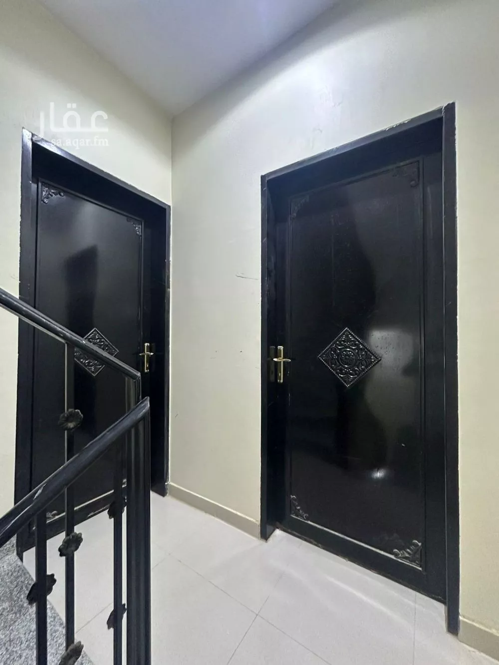 فيلا 8 غرف في العارض 2