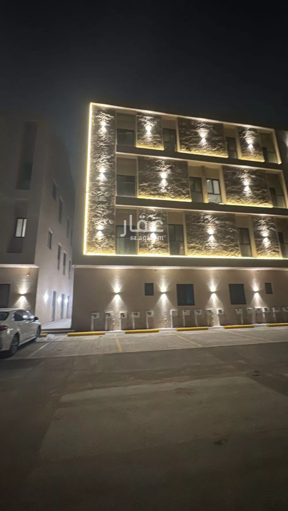 4 bedroom apartment in Al Maizilah 16